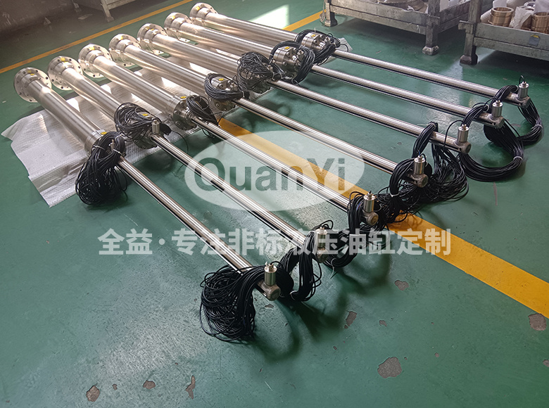 常州全益機(jī)械制造有限公司-不銹鋼雙出桿液壓油缸|水閘閥門專用|帶接近開關(guān)|耐腐蝕-帶接近開關(guān)